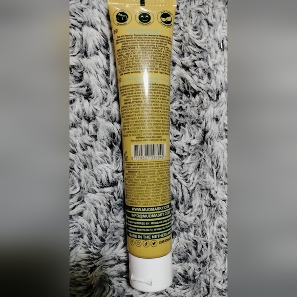 Mudmasky Mineral Infused Double Cleansing Mask - Picture 2 of 2